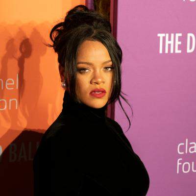 Rihanna este însărcinată cu al treilea copil! Artista a strălucit la Met Gala 2025 într-o ținută iconică 