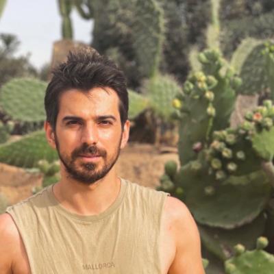 După divorțul de Andreea Marin, Tuncay Öztürk a dispărut din lumina reflectoarelor.Cum arată acum:este căsătorit și are o fetiță