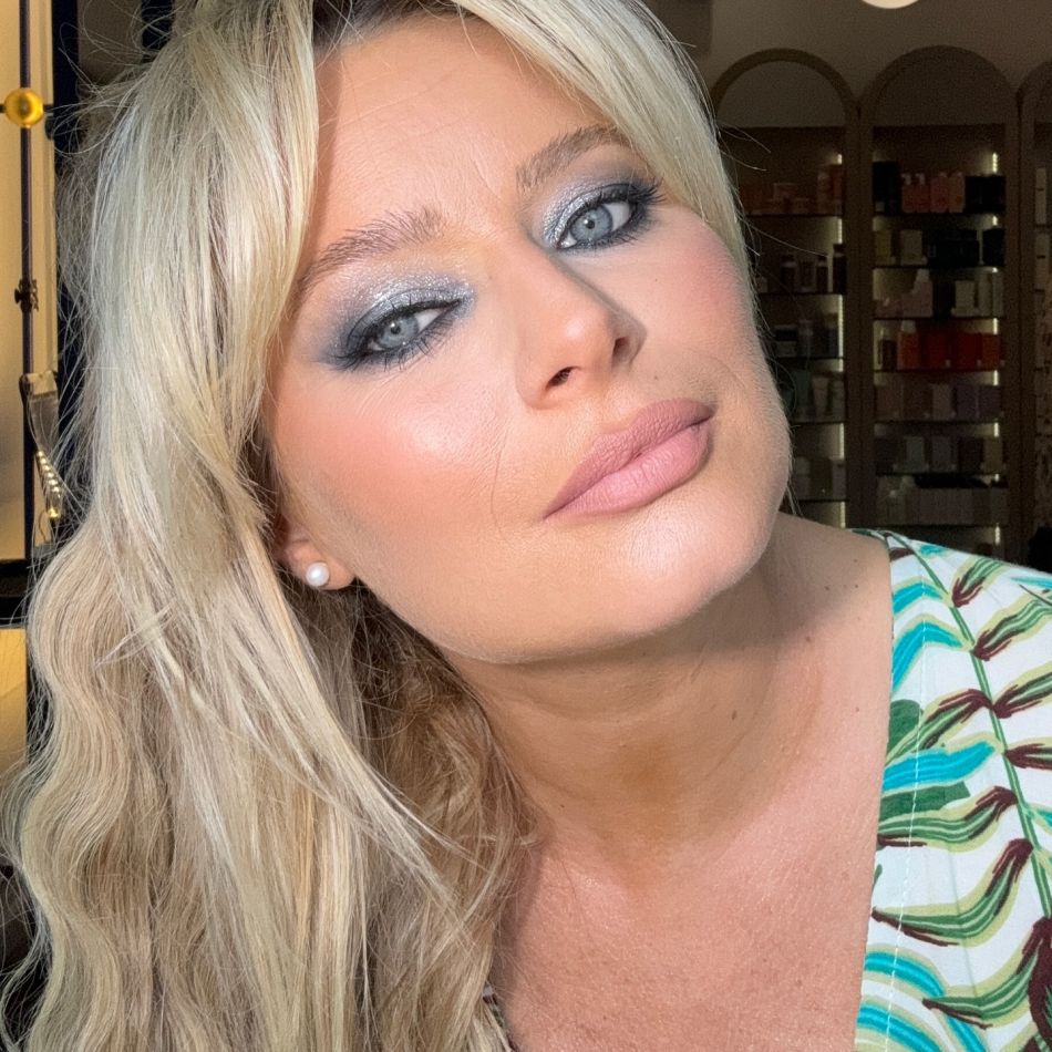 Pâinea copilăriei la brutăria Laurei Cosoi: Oamenii stau la coadă pentru gustul tradițional. Ce spun oamenii de prețuri?