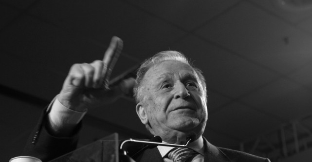 USR nu este de acord cu declararea doliului național după decesul lui Ion Iliescu