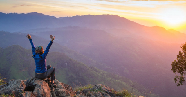 Trei motive pentru a călători într-un loc necunoscut