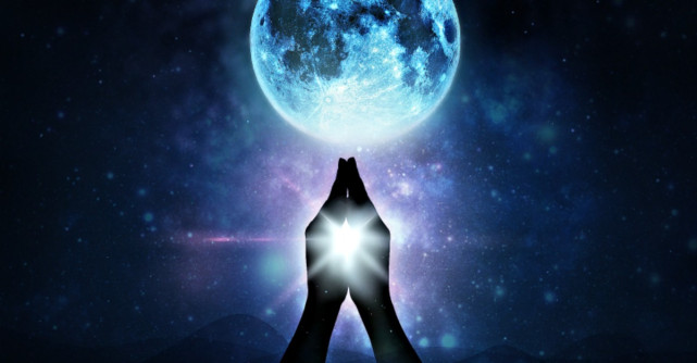 Luna Noua in Sagetator de pe 26 noiembrie intrerupe ciclul negativitatii si ne vindeca de ranile trecutului