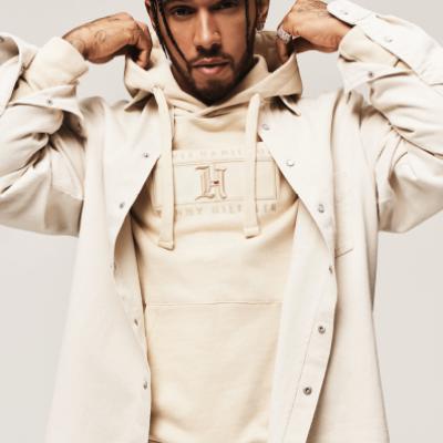 Tommy Hilfiger celebreaza colectia sustenabila TommyXLewis primavara 2020