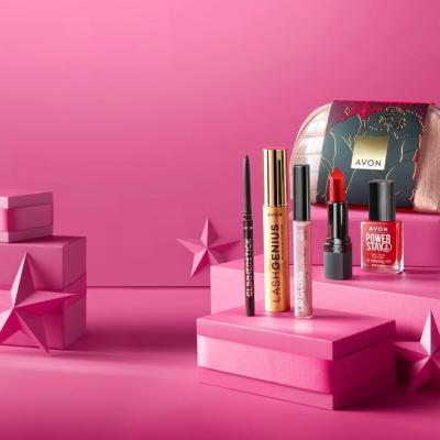  Descoperă trendurile sezonului în beauty și dăruiește încredere cu fiecare cadou