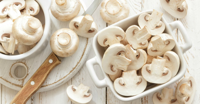 Când trebuie să consumăm mai multe fructe şi legume albe