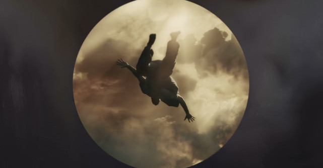 Kanye West a lansat varianta deluxe a albumului Donda