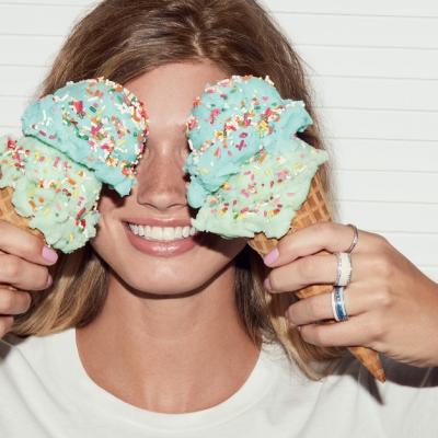 Culorile paradisului stralucesc in noua colectie de vara de la Pandora