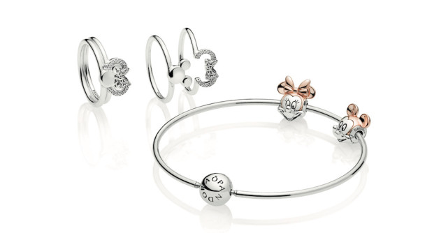 Noi simboluri de stil în colecția PANDORA Disney