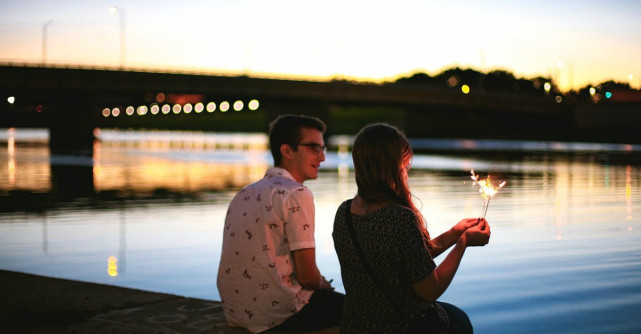 Patru lucruri pe care să le faci la prima întâlnire