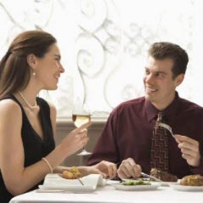 Cum ne influenteaza alimentatia munca de la birou: Cele mai frecvente greseli