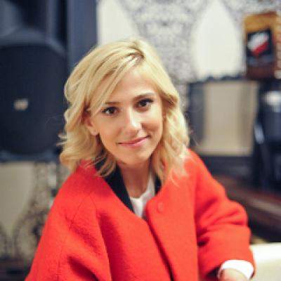 Magic Food by Restaurant Maxim