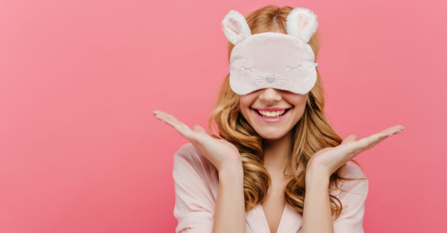 Pozitia corpului in somn iti afecteaza visele: descopera cum!