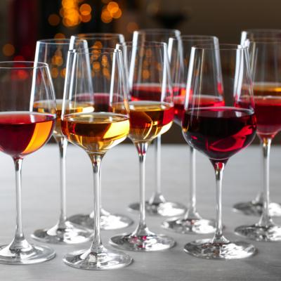 Cele mai bune vinuri românești: băutură pentru o seară specială