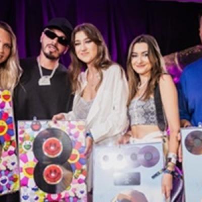 Universal Music România i-a acordat discul de platină lui J Balvin pentru vânzările albumelor „Jose