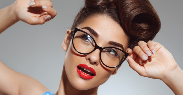 De la retro la modern: 7 cele mai cool forme de rame de ochelari ale momentului