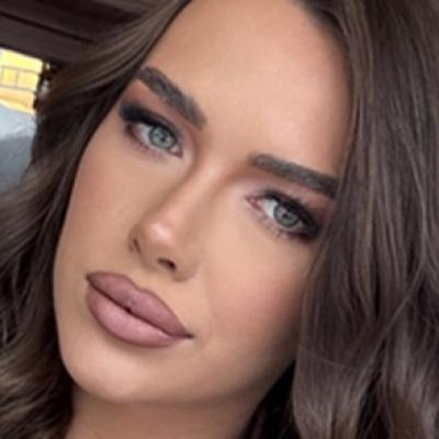 Iustina Loghin, siluetă de invidiat la doar patru luni după naștere! Imagini spectaculoase din vacanța exotică din Filipine