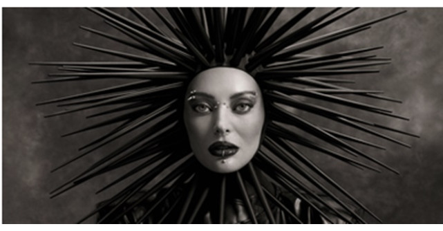 Delia prezintă albumul FLEX, o incursiune de 13 piese în universul complex al artistei