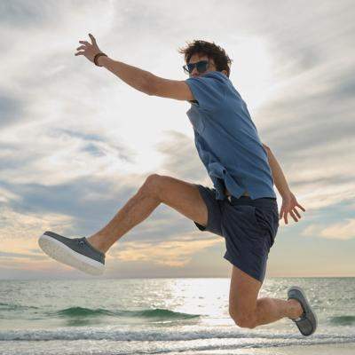 Ultimul capitol de vară, în pași comozi: Wendy & Wally Stretch Canvas