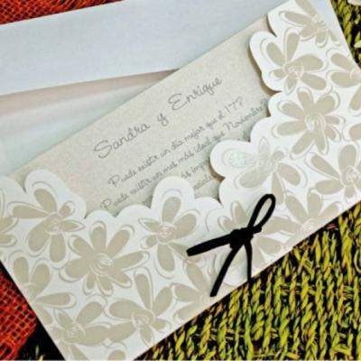 50 invitatii de nunta personalizate