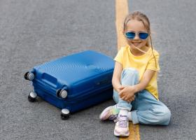 Pregătiri pentru tabără: Cum alegi un bagaj rezistent pentru copii și adolescenți?