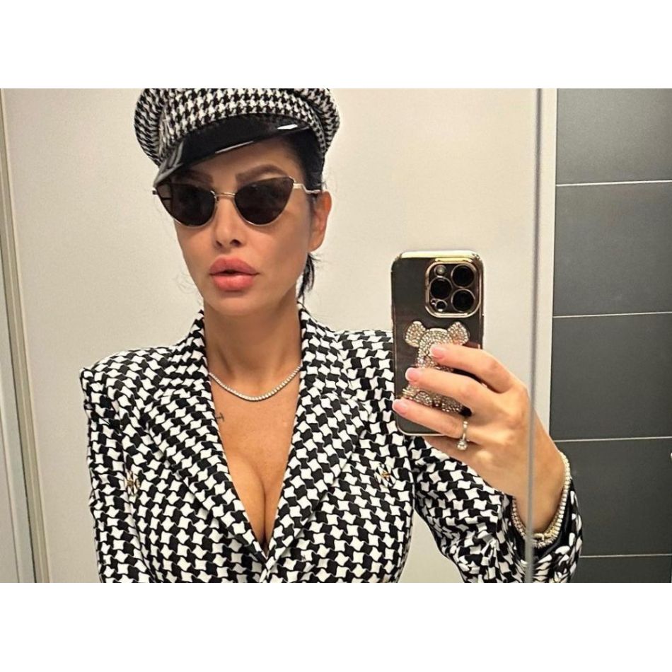 Brigitte Pastramă, batjocorită în Dubai, de doi români: Bădăranilor, nu mai judecați!