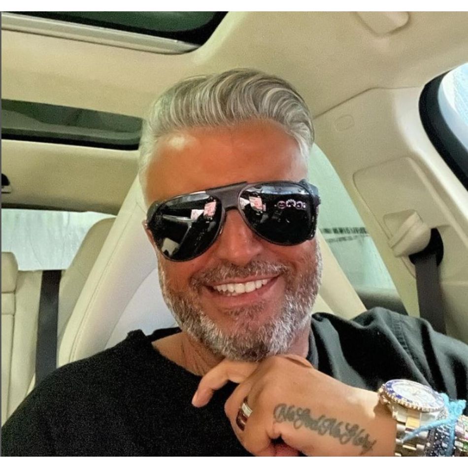 Motivul pentru care Cătălin Botezatu nu mai vorbește cu tatăl său. Ce l-a deranjat pe designer?