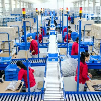 De Black Friday, clientii Fashion Days pot alege din cele peste 600.000 de produse, cu discounturi de pana la 90% 