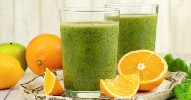 Cum se face un smoothie: rețete delicioase, pași simpli, calorii și informații nutriționale complete