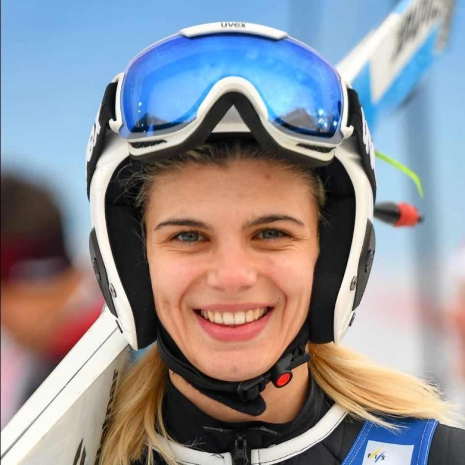 Cine sunt sportivii care vor ține drapelul României la Jocurile Olimpice de Iarnă?