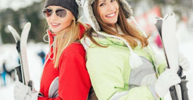 Cum sa fii in forma iarna, pe schiuri: beneficii pentru corpul tau