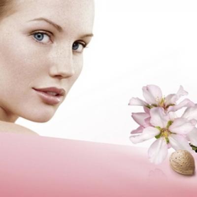 Recapata-ti vitalitatea tenului cu migdale bio, firesc, de la Weleda!