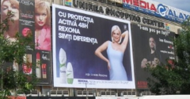 Rexona rasplateste fidelitatea calatorilor cu mijloacele de transport in comun