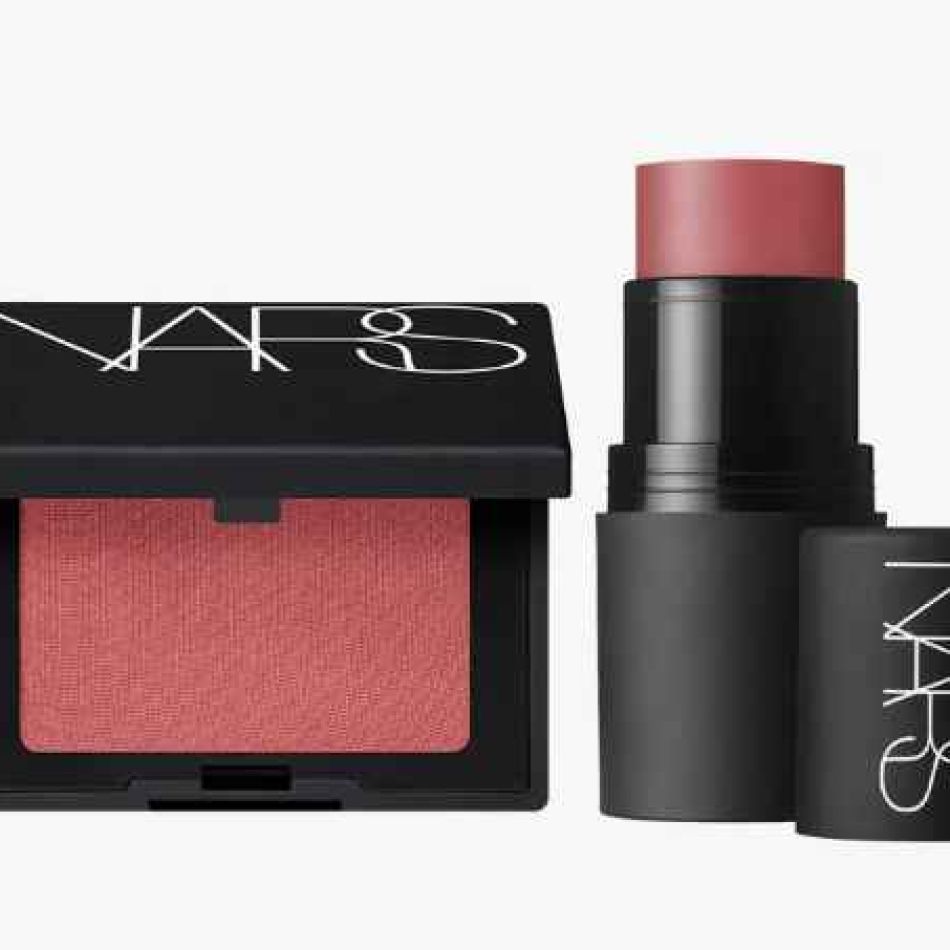 20 de seturi cadou pentru femei - De Crăciun dăruiește momente festive de răsfăț