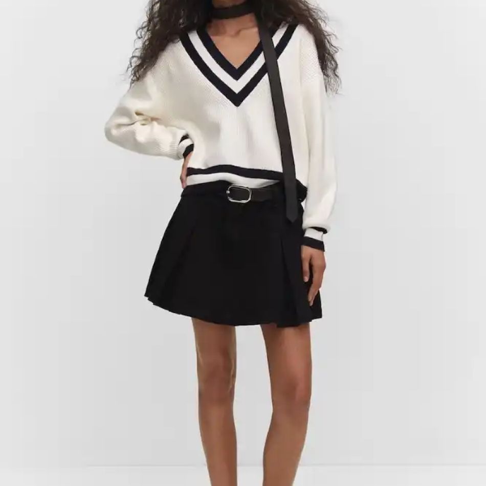 Eleganță și confort în sezonul rece: 20 dintre cele mai frumoase pulovere