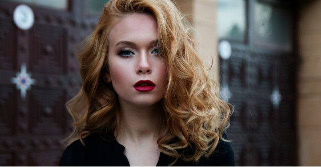 3 aparate profesionale de tuns vârfurile de păr despicate