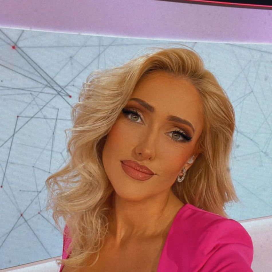 După aventura de la America Express, Iuliana Pepene s-a reîntors la pupitrul știrilor: Mi-e dor de casă!