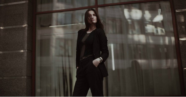 Pantaloni office in nuante viu colorate