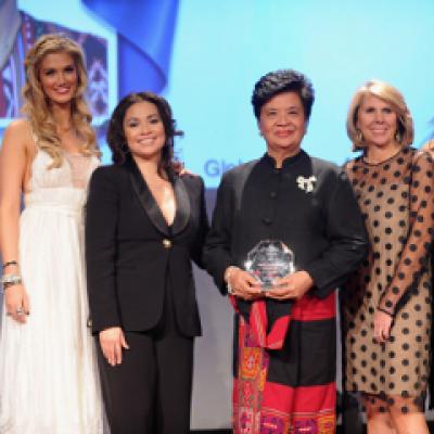 Campionii in lupta impotriva cancerului la san si a violentei domestice premiati in cadrul Galei Premiilor Avon Foundation for W