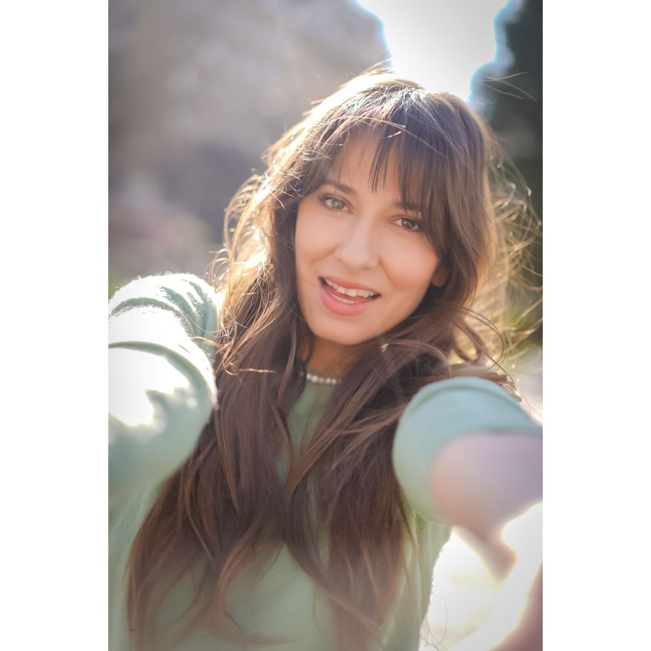 Dana Rogoz, adevărul șocant din spatele popularității. La ce umilință a fost supusă pe când era doar un copil