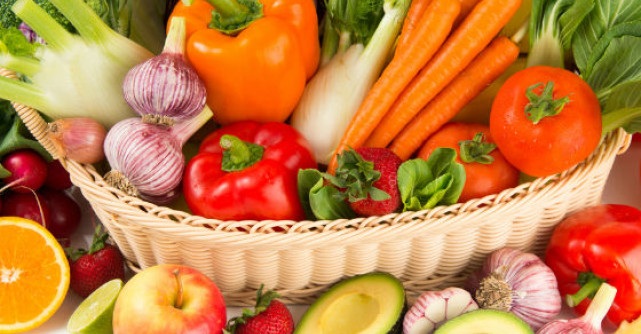 Dieta care scade cu 50% riscul de cancer intestinal