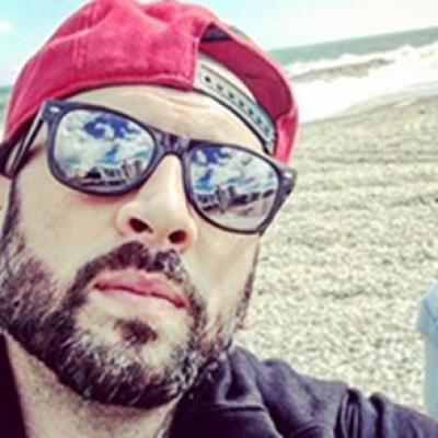 Cum s-a afișat CRBL cu iubita mult mai tânără? Artistul, îndrăgostit până peste cap de femeia care l-a făcut să uite de soție