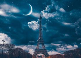 Turnul Eiffel - Simbolul iconic al Parisului și istoria sa fascinantă