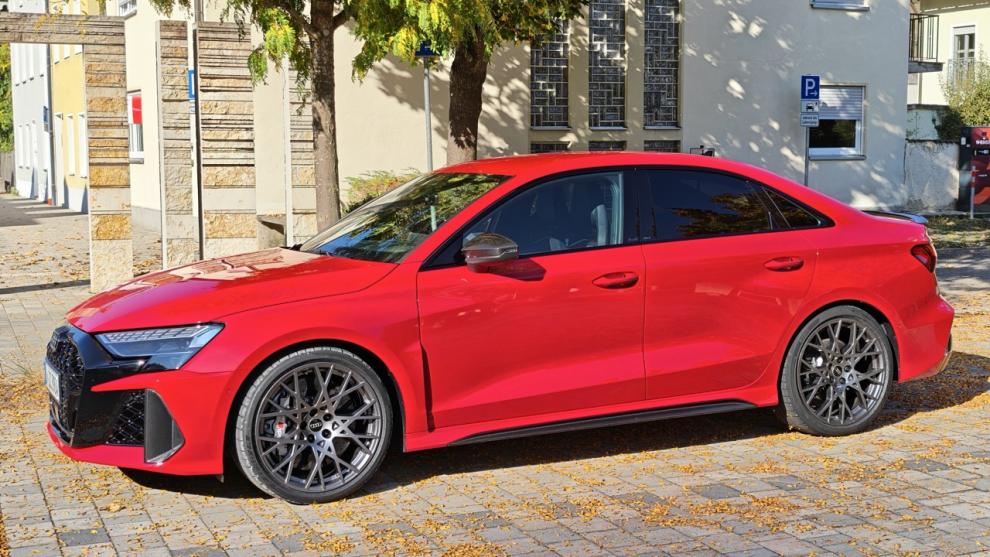 Audi A3: cum transformi un hatchback premium într-o mașină 