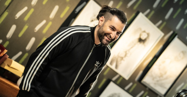 Smiley are 300 000 de angajați cu care pornește o campanie națională pentru educație    