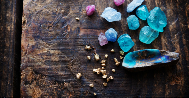 Astrologie: Poarta-ti talismanul norocos vara asta!