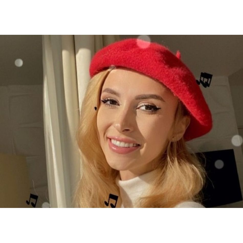 Andreea Bălan, fericită de ziua ei, în brațele lui Victor Cornea. Primele fotografii împreună