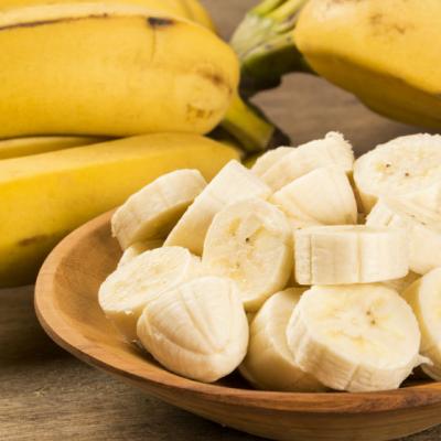 Atentie la capcane! Alimentele care stimuleaza pofta de mancare, in loc sa potoleasca foamea