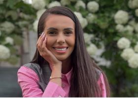 Georgiana Lobonț a fost aruncată în piscină, în timpul unui concert. Incredibil ce a făcut artista