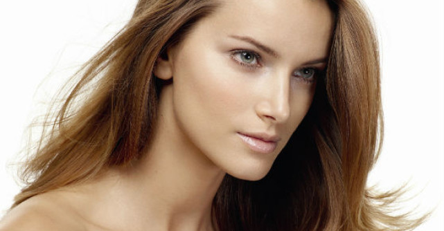 4 semnale de alarma privind caderea parului