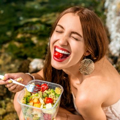 Alimente pentru o piele perfecta – ce mananca si ce evita femeile cu tenul sanatos